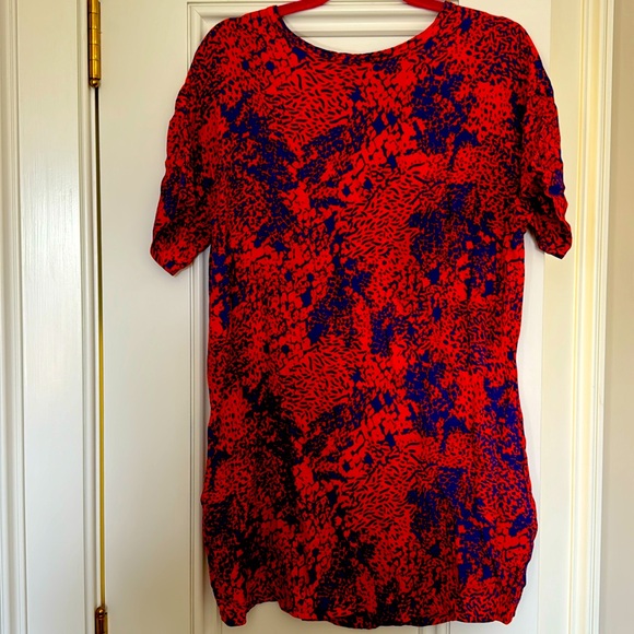 The Kit size Xs shift with pockets. - Picture 1 of 3